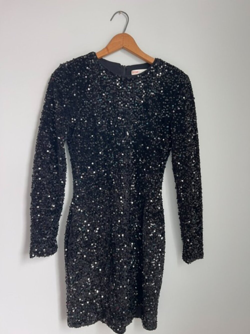 Intempo | Women's Black Sequin Long-Sleeve Mini Dress #229043 Size Small